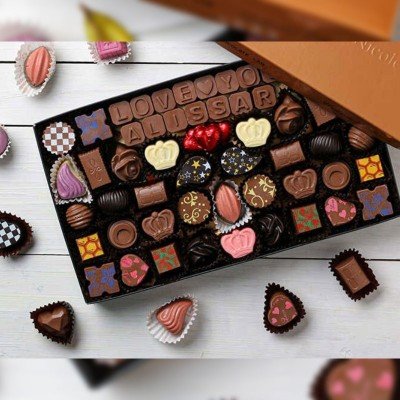 بوكس شوكولا أحرف - كبير 2